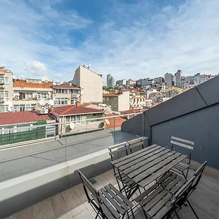 Taksim Petek By Guestteori Lägenhetshotell