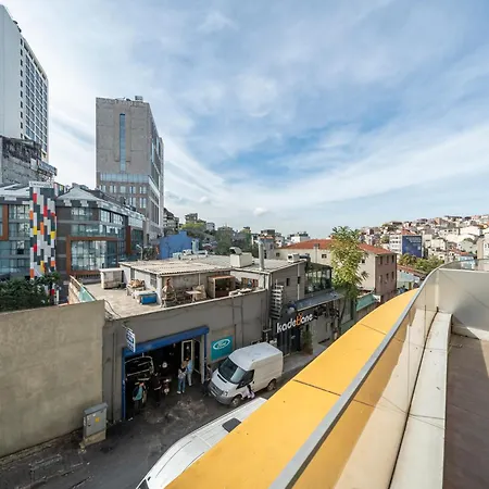 Taksim Petek By Guestteori Lägenhetshotell