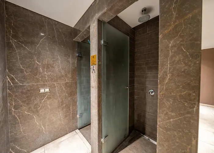 Taksim Petek By Guestteori