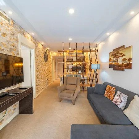 Taksim Petek By Guestteori 伊斯坦布尔