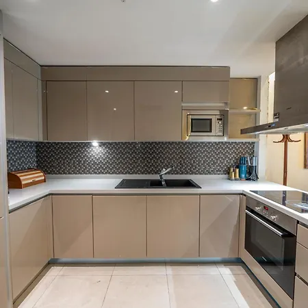 Апарт-отель Taksim Petek By Guestteori *