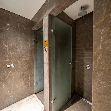 Taksim Petek By Guestteori