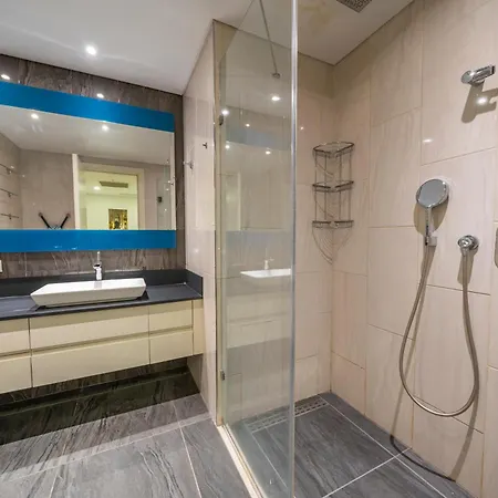 Taksim Petek By Guestteori Апарт-отель